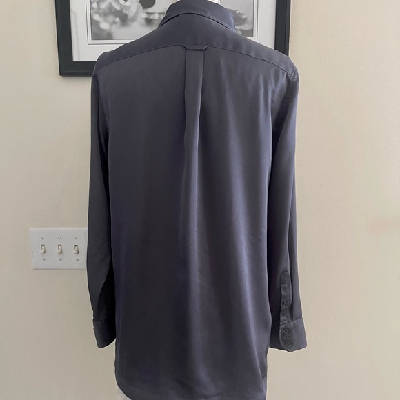 Banana Republic blouse zize S runs bigger like M good condition - Picture 2 of 13